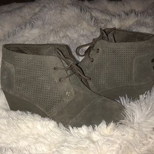 Toms kala booties